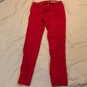 Red skinny jeans